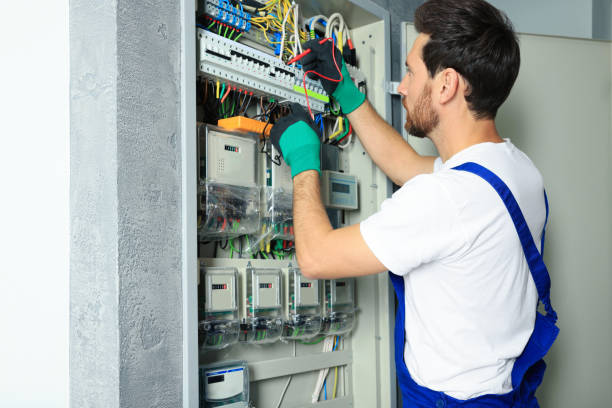 Best Emergency Electrician Near Me  in Fairfield, TX